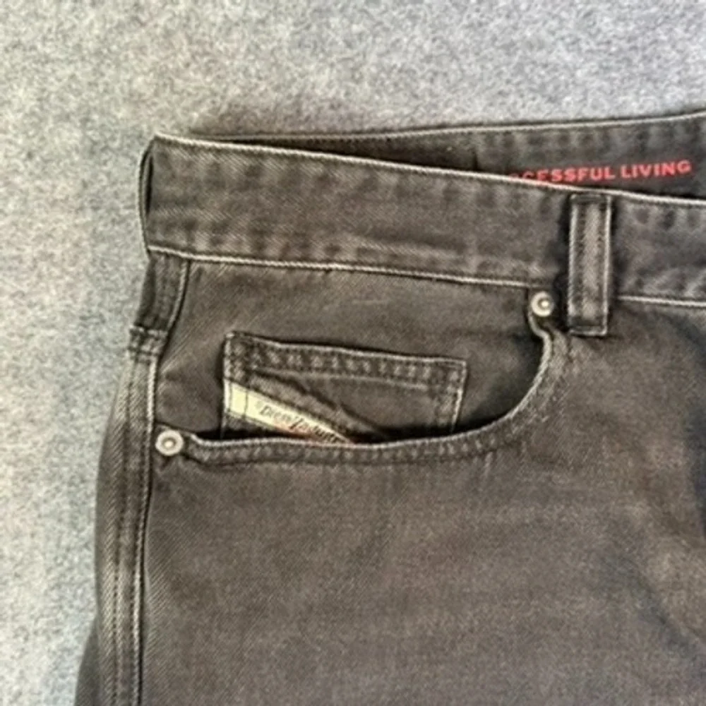 Diesel D-Macro Jeans 2001 5 POCKET Loose Straight Fit Men Fade Black Denim 34x32